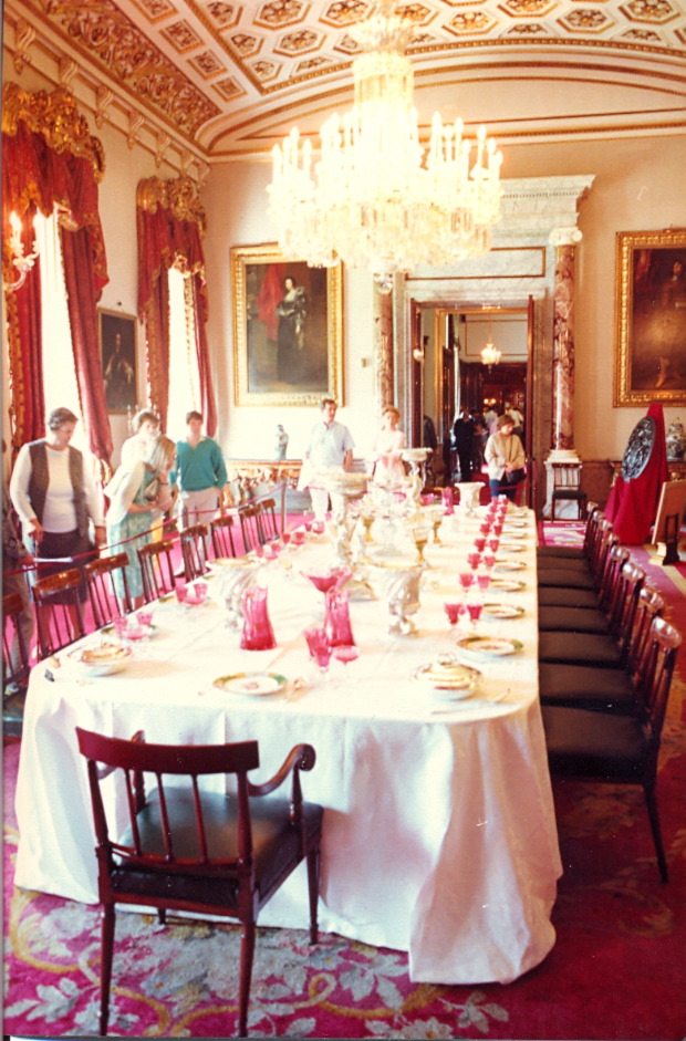 chatsworth_dining