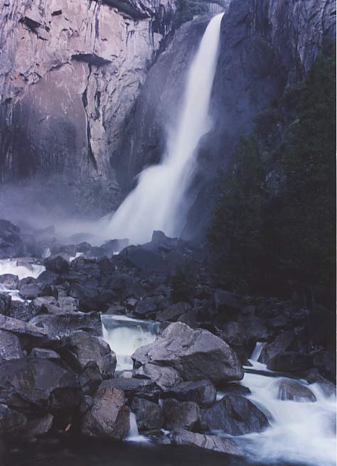 Lower_Yosemite_Fall